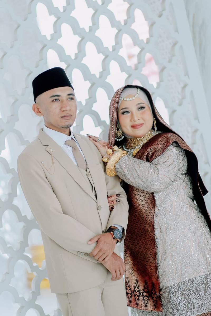 Couple Moment